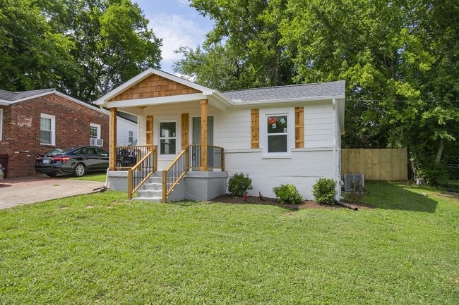 Photo - 1202 Jennings St