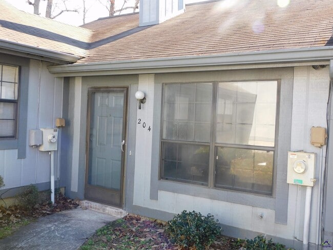 Building Photo - 204 Tallulah Trail Rental
