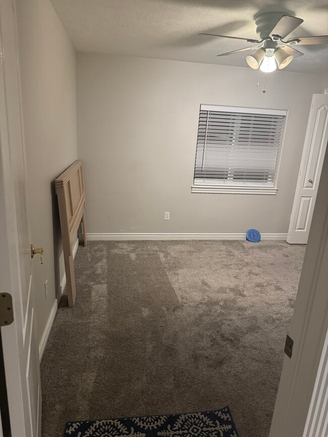 Photo - 163 N Stone Mountain Dr