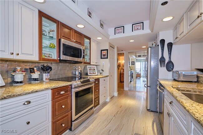 Photo - 5550 Heron Point Dr Unit 1601