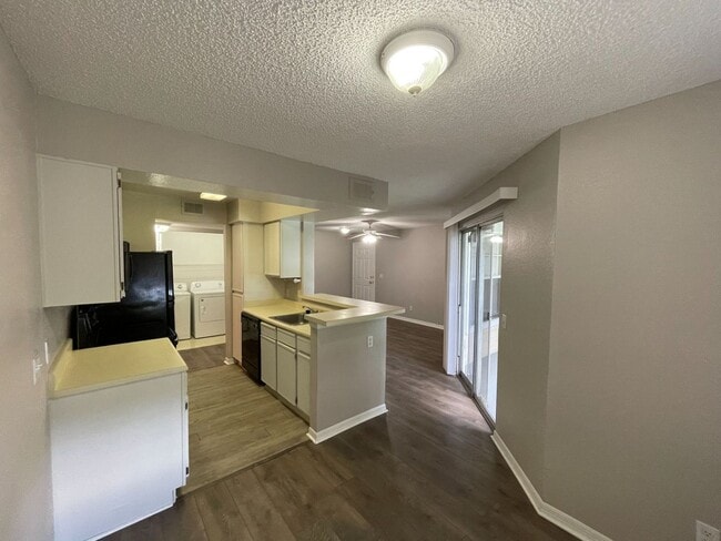 Photo - TW3726 Unit TW3726