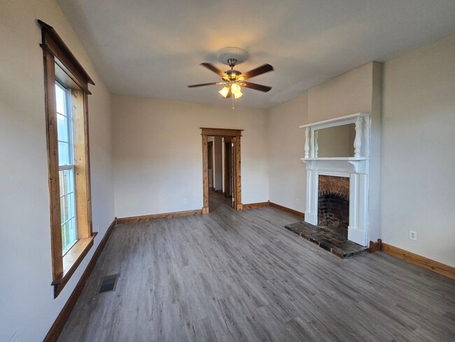 Photo - 4805 Illinois Ave