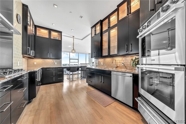 Photo - 200 Delaware Ave