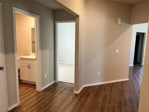 Photo - 252 Gallant Front Trl