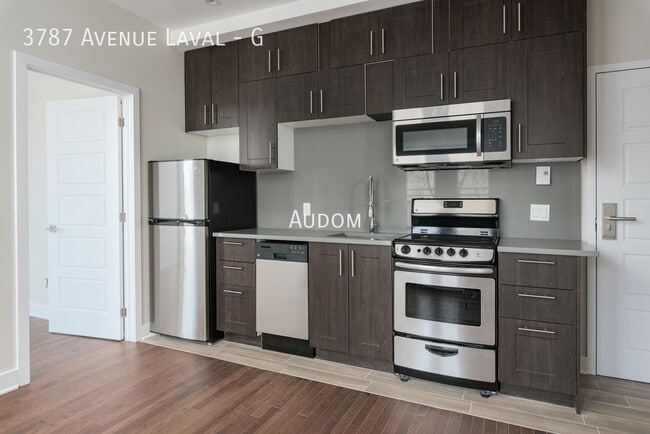 Photo - 3787 Av. Laval Unit G