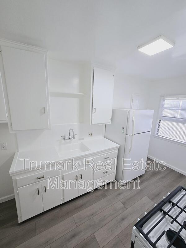 Photo - 106.5 E Randolph St Condo