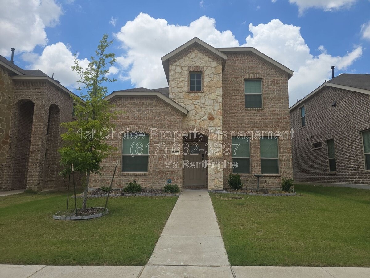 Photo - 10021 Elkhorn Dr