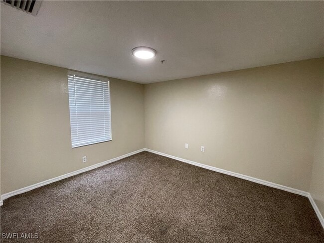 Building Photo - 8736 River Homes Lane Unit 7-208