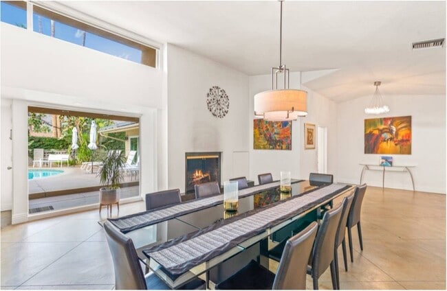 Photo - 1223 E San Lorenzo Rd