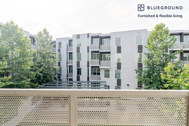 Photo - 1301 W Koenig Ln Unit FL3-ID317