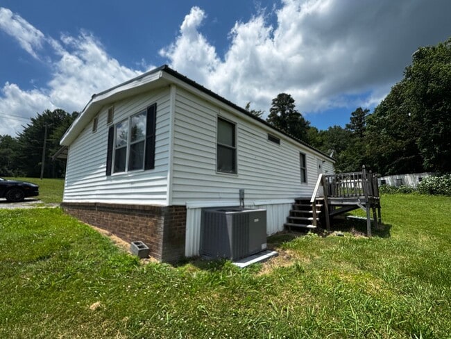 Photo - 3/2 Doublewide in Cleveland County, NC