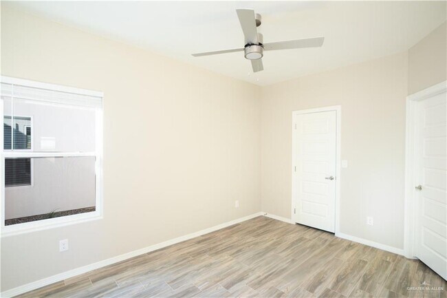 Photo - 4116 Walnut Ave Apartment Unit 4