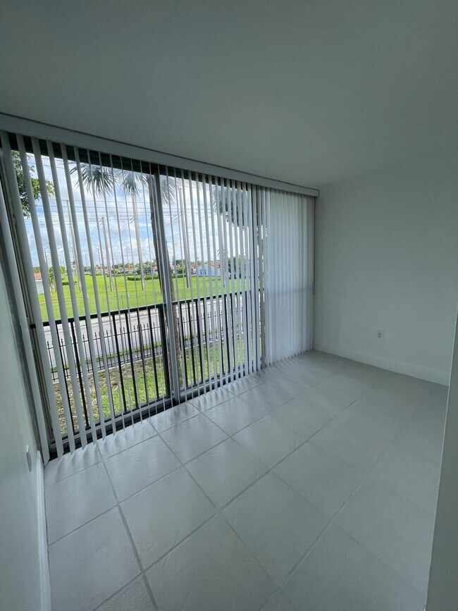 Photo - 9401 SW 4th St Unit #204