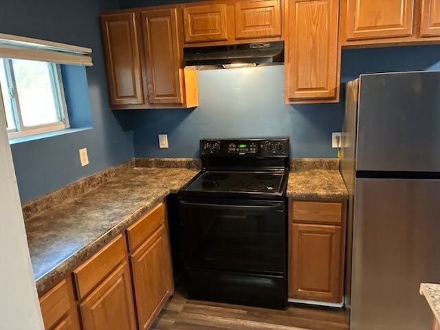 Photo - 210-212 W 39th St