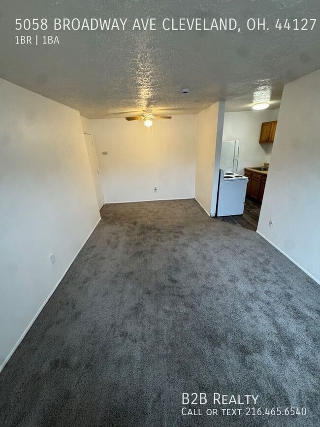 Photo - 5058 Broadway Ave Unidad 2