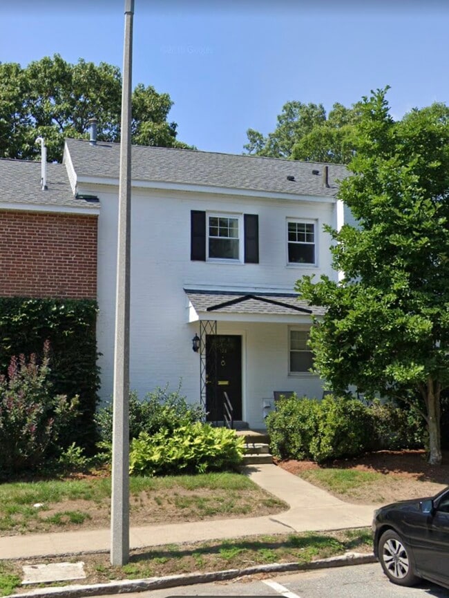 128 Sherman Rd Unit 128
