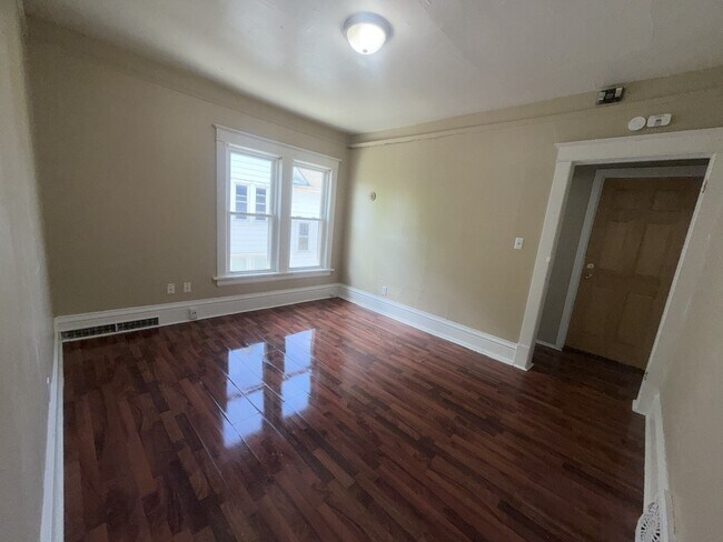 1811 60th St Unit 3
