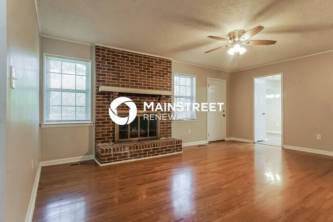3 Bedroom Pet-Friendly Home in BESSEMER, AL with Main Street Renewal
