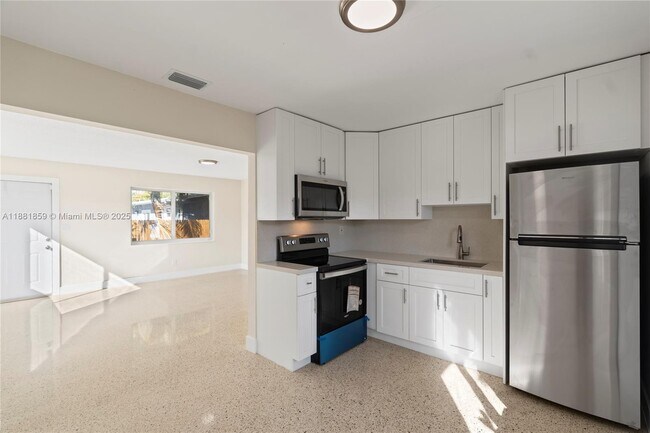 Photo - 5814 Buchanan St Unit 2