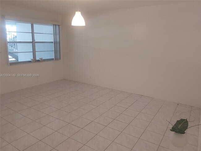 Photo - 1300 N 17th Ave Unit 102