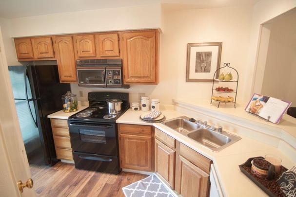 Photo - Parkridge Place Apts.