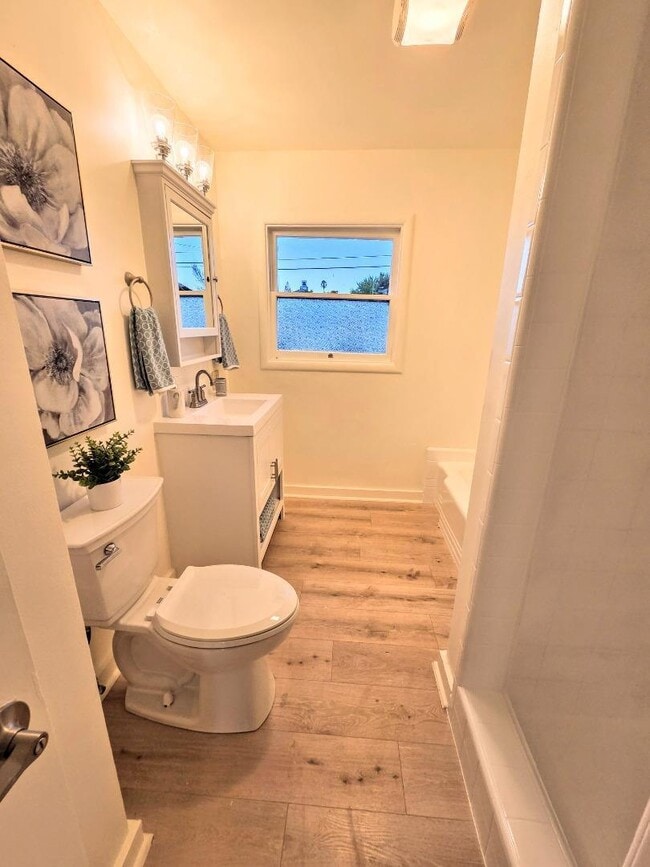 Photo - 3523 Kirkwood Dr