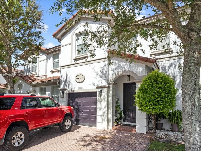 Building Photo - 8128 NW 108th Ct