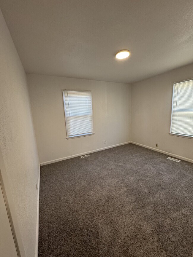 Photo - 2329 S Belmont St