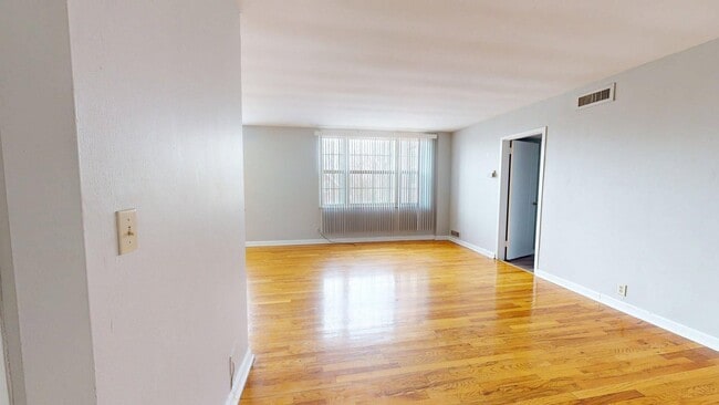 Bon Air Apartments