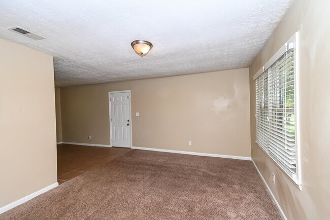 Photo - 3564 Briar Dr