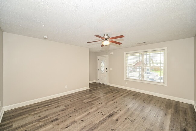 Photo - 1020 Tammy Sue Ln
