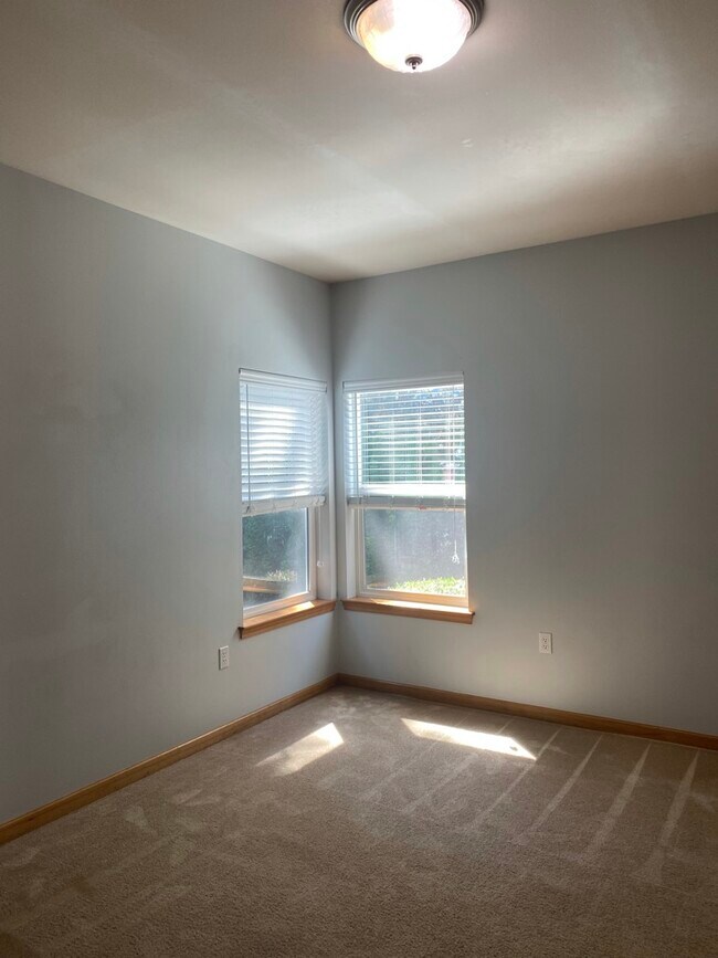 Photo - 1305 Boon St Unit 117
