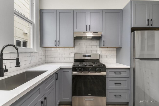 Building Photo - 4320 California St Unit J-3