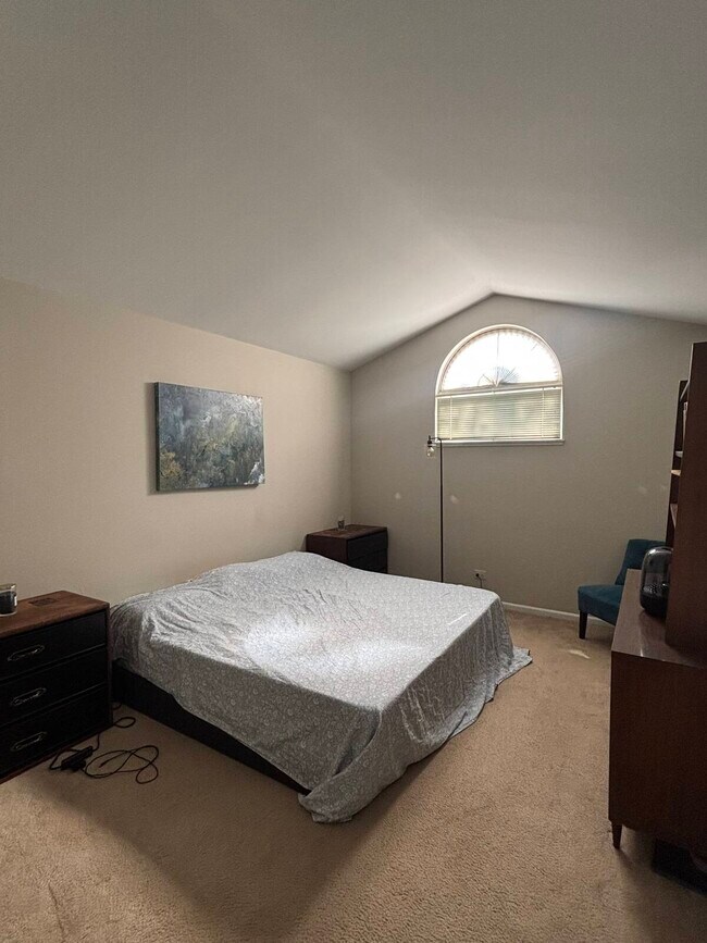 Photo - 781 N Shady Oaks Dr