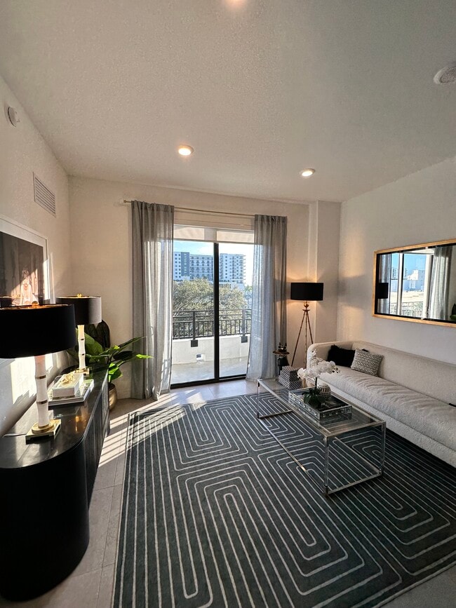 Photo - 2212 Dewey St Unidad A1