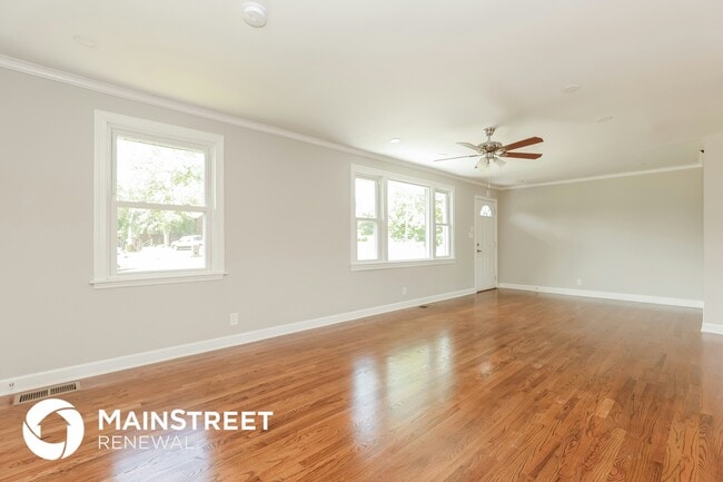Photo - 606 Tuckahoe Dr