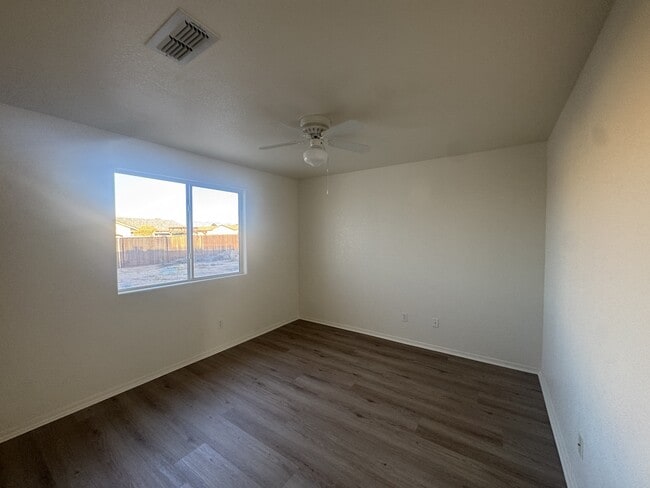 Photo - 7751 Larkspur Dr