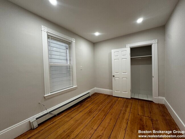 Photo - 22 Howell St Unidad #2