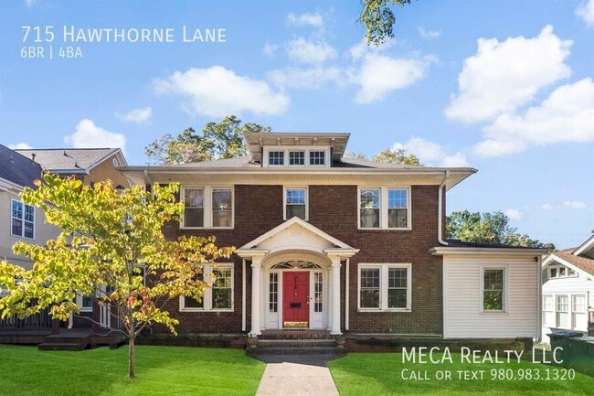 Building Photo - 715 Hawthorne Ln