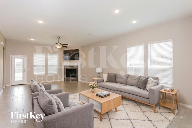 1076 Twisting Ridge Terrace