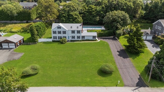 Photo - 20 Underhill Dr