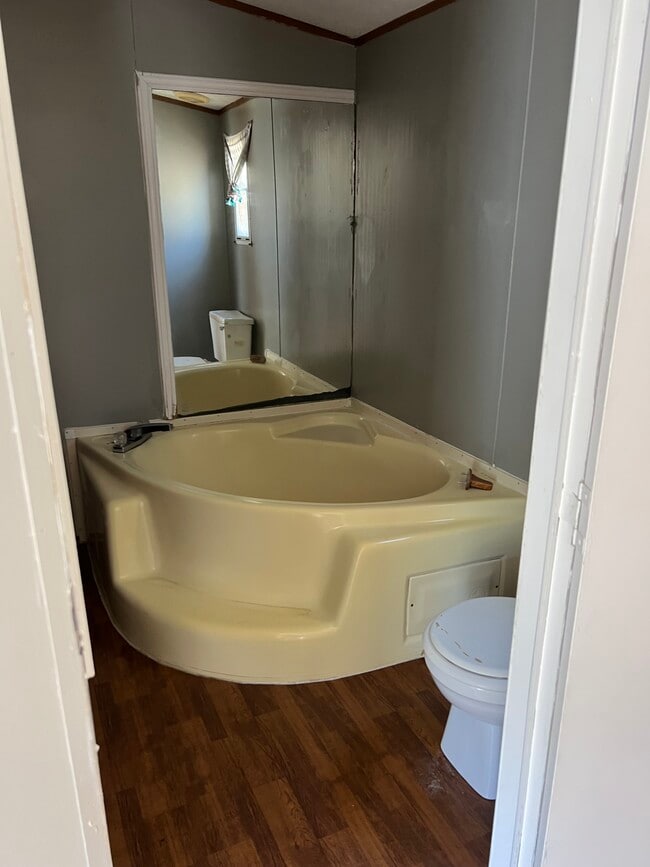 Photo - 28381 Petes Hwy