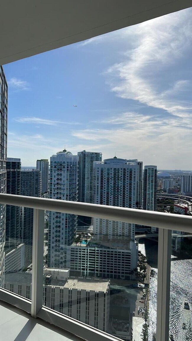 Photo - 465 Brickell Ave Unit 4004