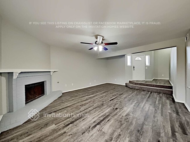 Photo - 649 Lake Bluff Dr