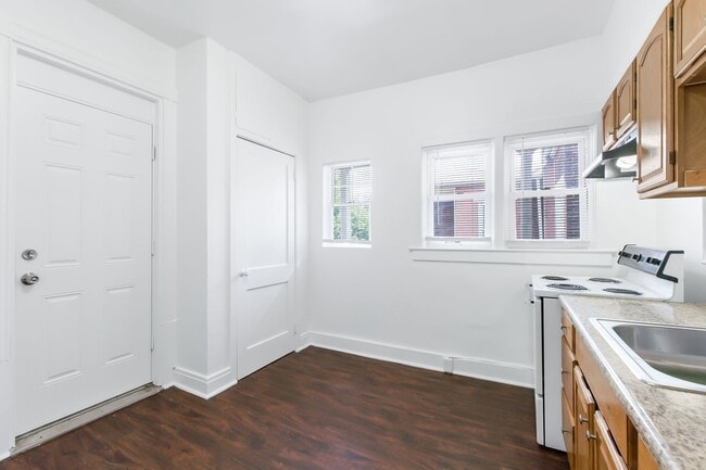 Photo - 1021 Lehman St Unit 2