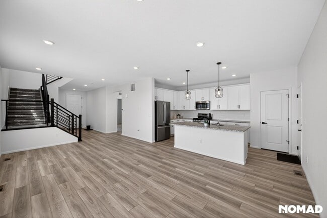 Photo - 5204 N Elk St
