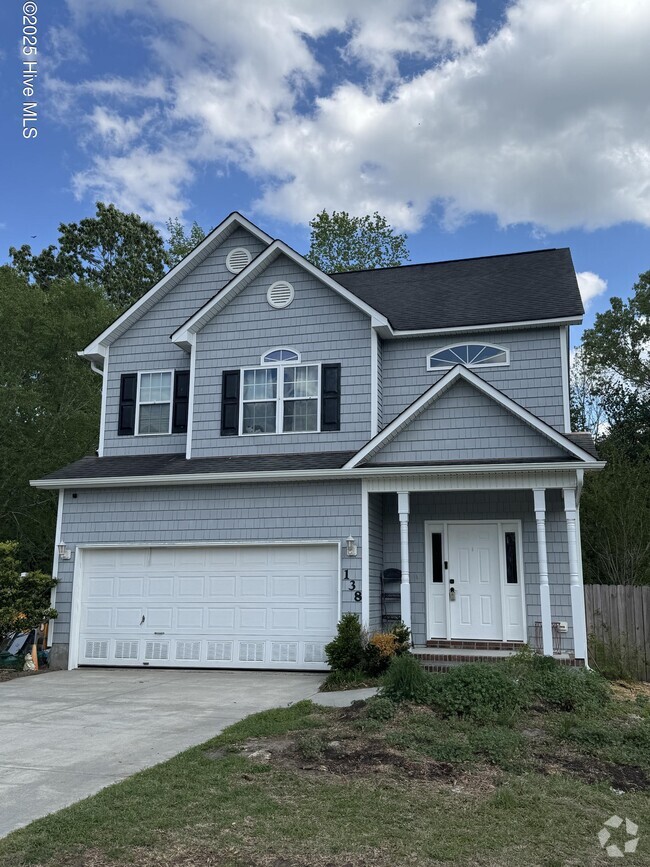 Building Photo - 138 Briar Hollow Dr Rental