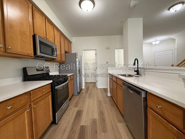 1028 Turin Dr