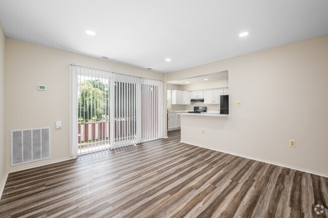 2BR, 2BA - 1,250SF - Dining Room