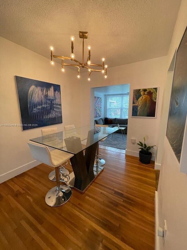 Photo - 1545 NE 138th St